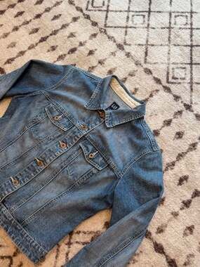 Gap Women's 1969 Denim Jean Jacket Size M